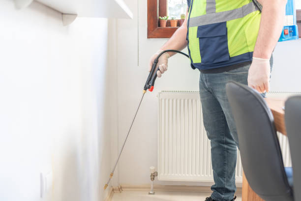 Best Commercial Pest Control Services  in Lamoni, IA